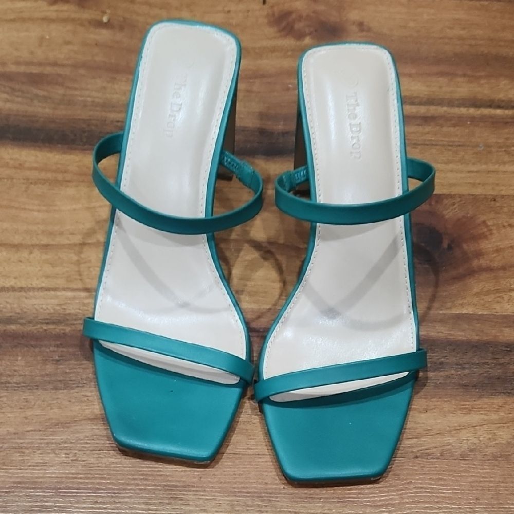 The Drop Avery Square Toe Strappy Ultramarine Heels